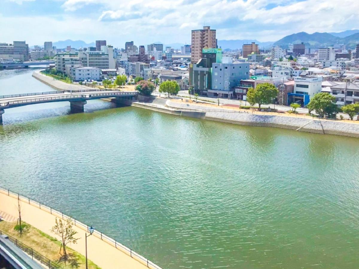 Hotel Livemax Hiroshima Funairimachi Riverside Extérieur photo